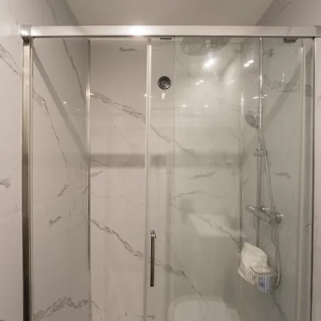 아파트 Guestready - One Perfect Near The Centre