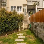 Guestready - One Perfect Near The Centre Apartman *